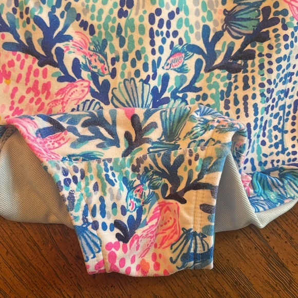 Lilly Pulitzer swimsuit size 8 - Picture 8 of 10